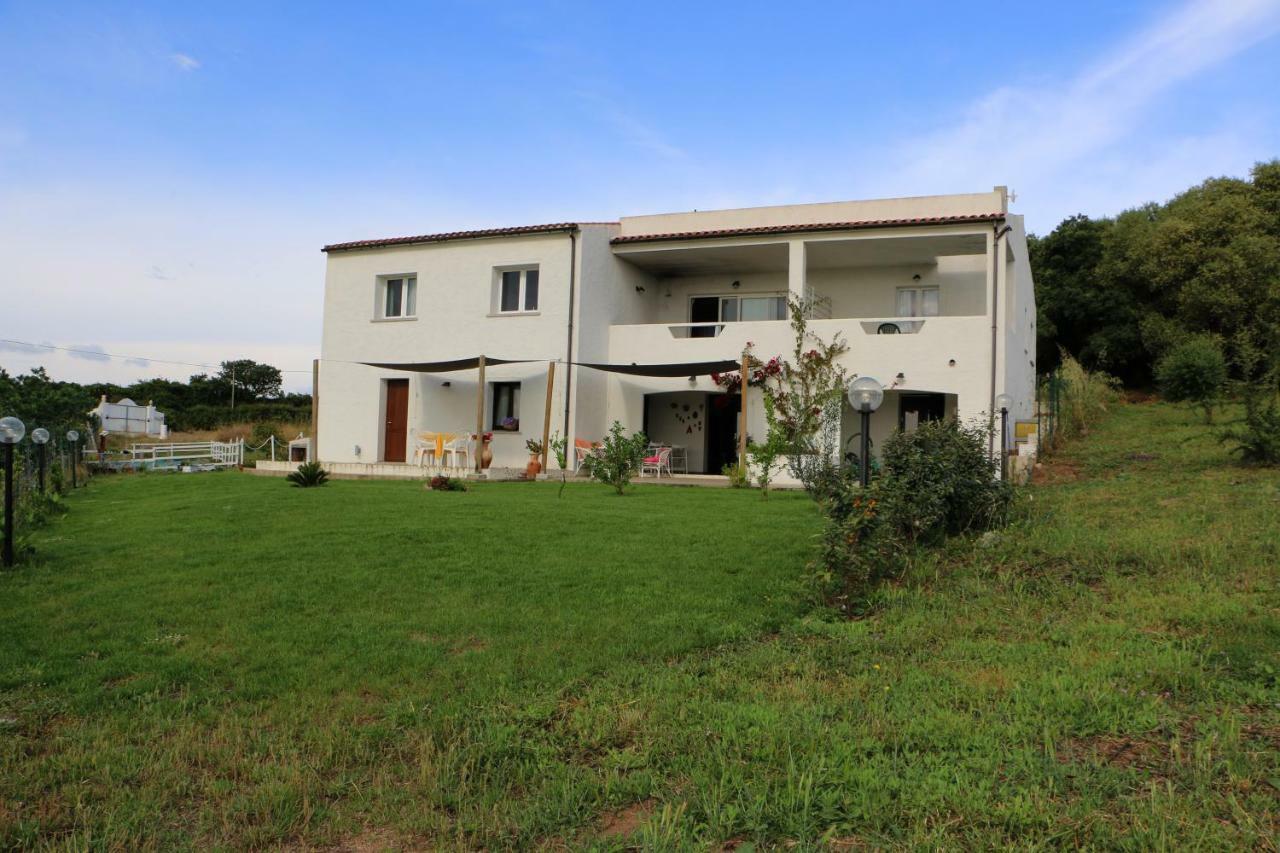 Bnb Anacleto Bassacutena Buitenkant foto